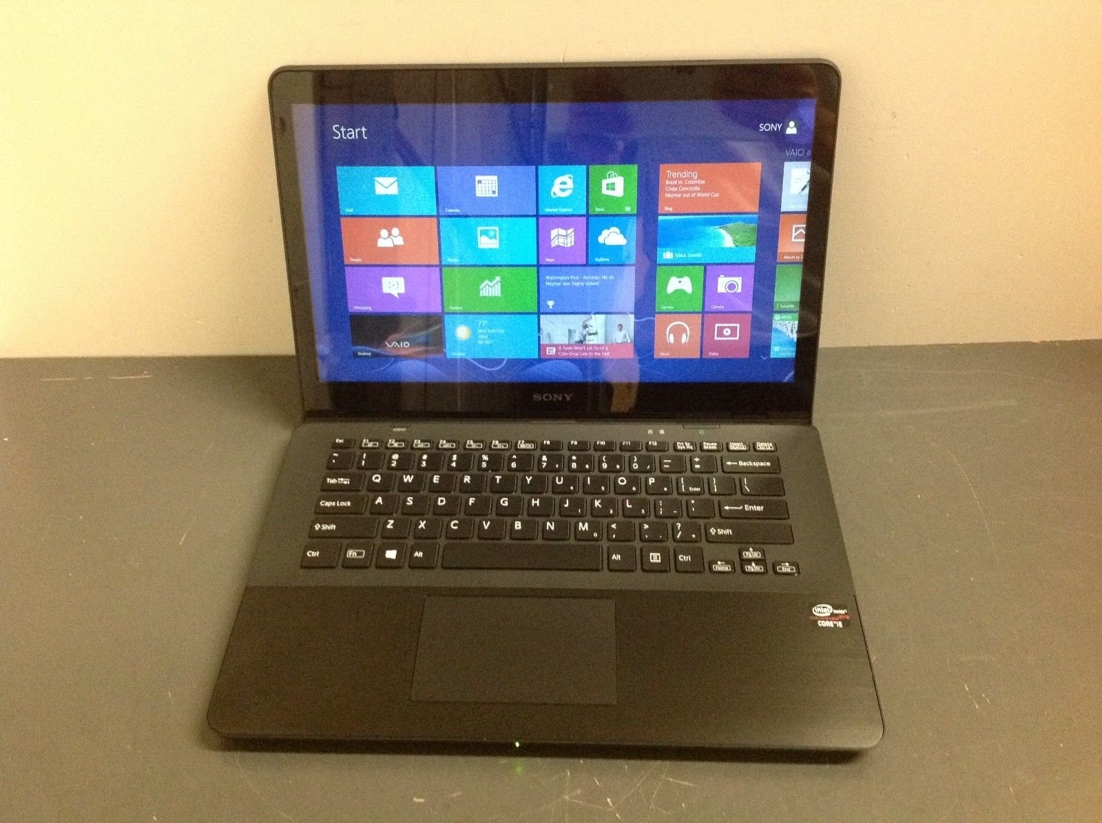 Λ SONY VAIO SVF15AC1CN 底キズ ストレージ無 8GB Λ SONY VAIO SVF15AC1CN 底キズ ストレージ無 8GB